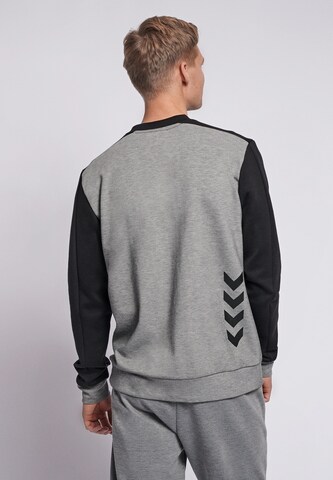 Hummel Athletic Sweatshirt 'Tropper' in Black