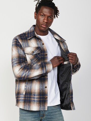 Comfort fit Camicia di KOROSHI in blu