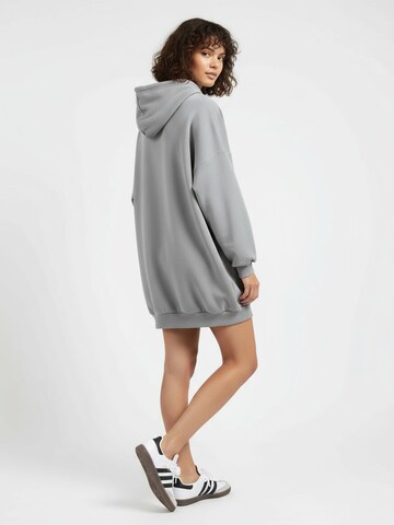 studioselect Jurk 'Luna' in Grijs