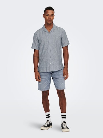 Coupe slim Chemise 'Caiden' Only & Sons en bleu