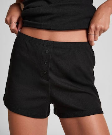 Hunkemöller Korte pyjama in Zwart: voorkant