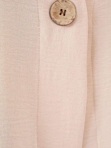 Bigdart Blouse in Beige