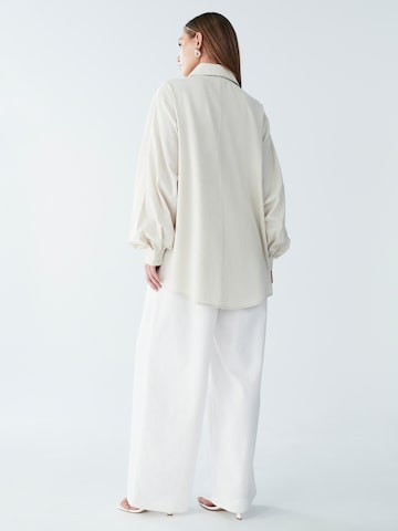 Willa Blouse 'Lagoon' in Beige: terug