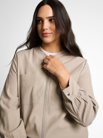 Tom Tailor Women + Blazer in Beige