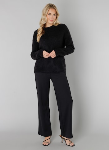 BASE LEVEL Pullover in Schwarz: Vorderseite