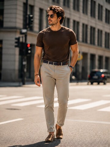 Laurent Vergne Shirt 'Ritz Zijde T-shirt Bruin' in Brown