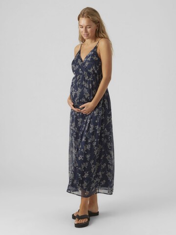 Robe d’été Vero Moda Maternity en bleu : devant