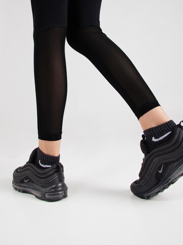 NIKE Skinny Sportovní kalhoty 'Pro' – černá