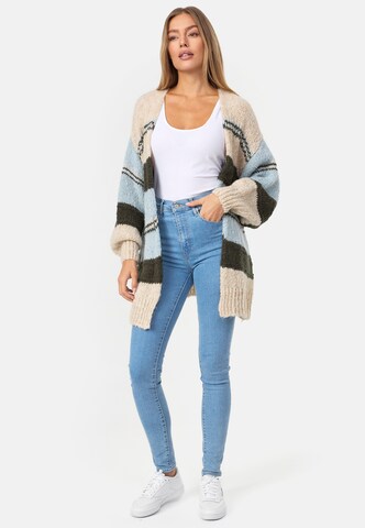 Decay Cardigan in Beige