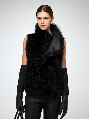 V S P Vest 'Solene' i sort