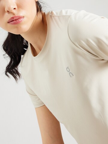 On Performance shirt in Grey