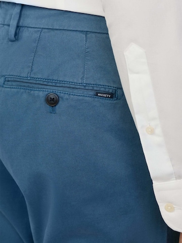 Coupe slim Pantalon chino 'Kensington' Hackett London en bleu