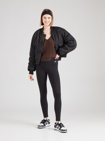 Champion Authentic Athletic Apparel Kitsas Retuusid, värv must