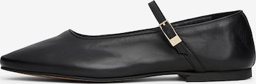 TOMMY HILFIGER Nauhaballerina värissä musta: etupuoli