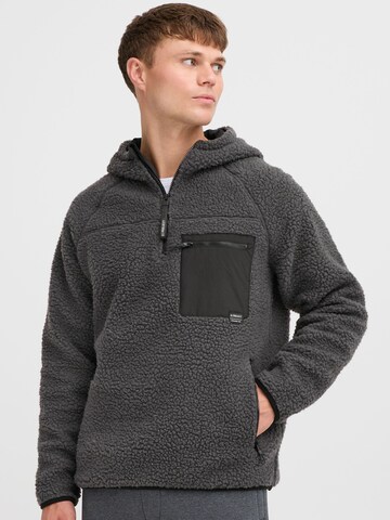 11 Project Pullover 'PRRone' in Grau: Vorderseite