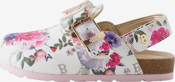 Chaussure basse Baker by Ted Baker en blanc : devant