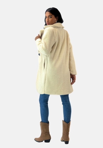 Cappotto di mezza stagione di Elara in beige