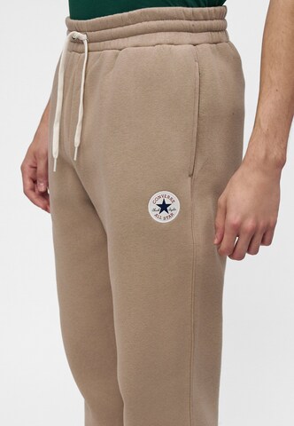 Tapered Pantaloni di CONVERSE in marrone