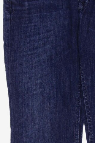 Lee Jeans in 29 in Blue