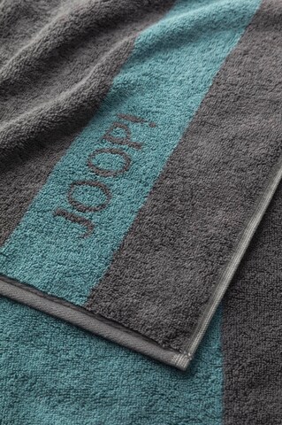 JOOP! Shower Towel in Grey