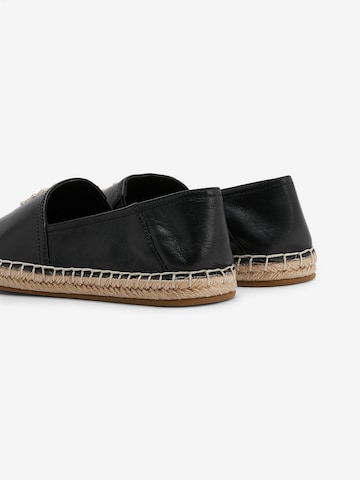 juoda TOMMY HILFIGER Espadrilės