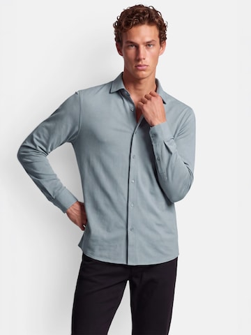Coupe slim Chemise business 'No. 19' Vercate en gris