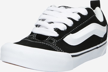 VANS - Sapatilhas 'Knu Skool' em preto: frente