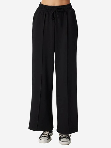 Pantalons de tailleur Happiness İstanbul en noir