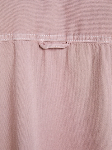 Bershka Comfort Fit Риза в розово