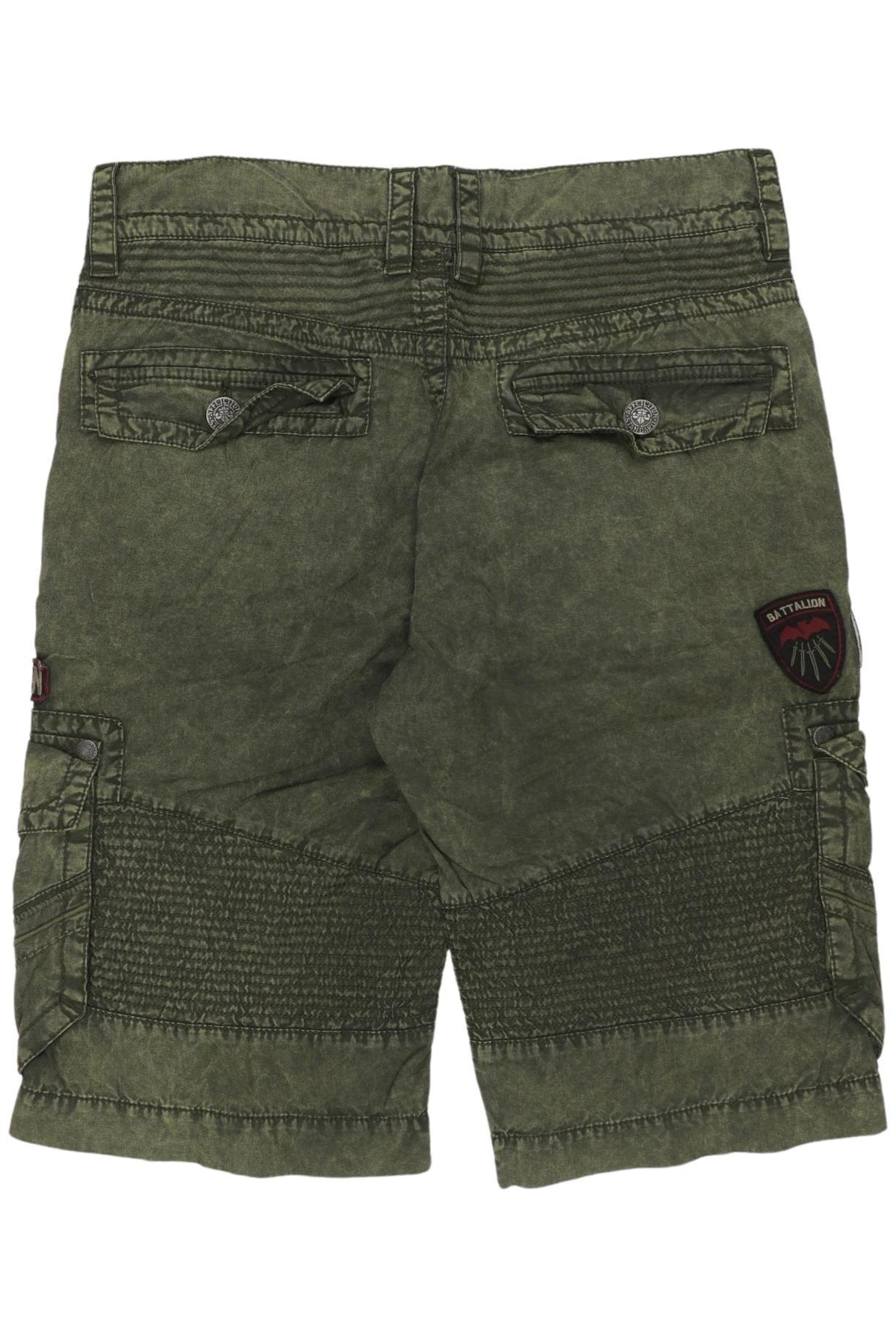 Affliction Shorts in 30 in Green