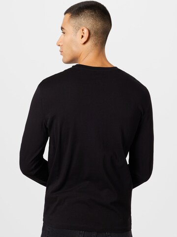 Tricou de la ARMANI EXCHANGE pe negru