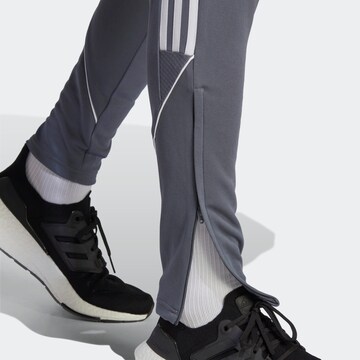 ADIDAS PERFORMANCE Skinny Sporthose 'Tiro 23 League' in Grau