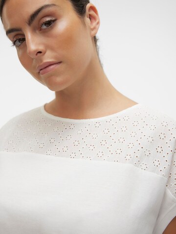 Vero Moda Curve T-Shirt 'VMCKAYA' in Weiß