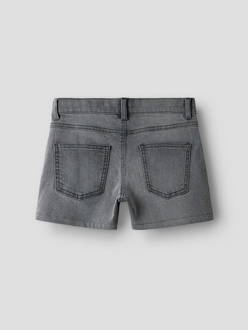 NAME IT - Loosefit Vaquero 'NKFRose' en gris