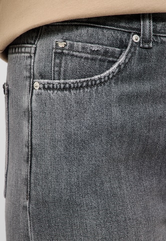 MUSTANG Flared Jeans 'Luise' in Schwarz