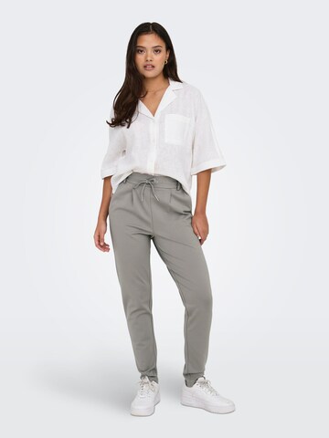 ONLY Slim fit Pleat-Front Pants 'Poptrash' in Grey