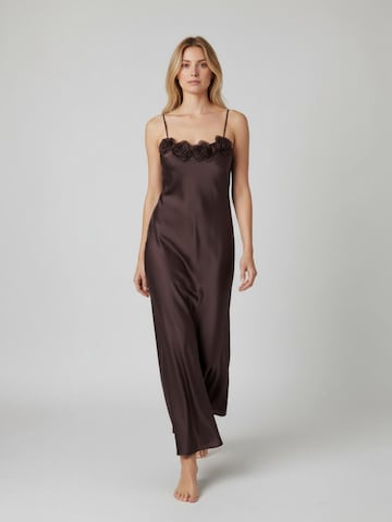 Viore Sommerkleid‌‌‌ in Lila: Vorderseite