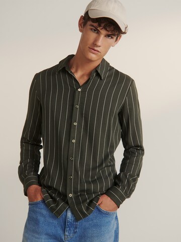 Regular fit Camicia 'Dustin' di Guido Maria Kretschmer Men in verde: frontale