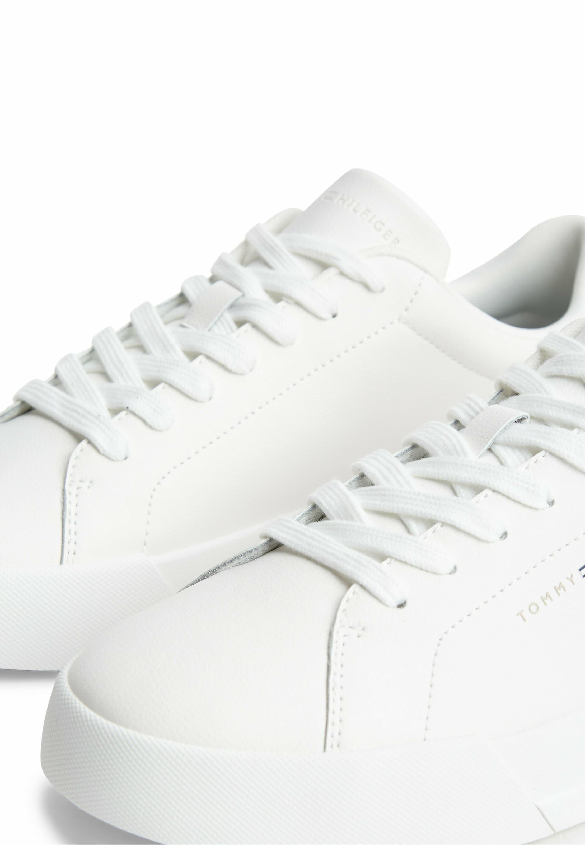 TOMMY HILFIGER Tenisky 'Court Ess' – bílá