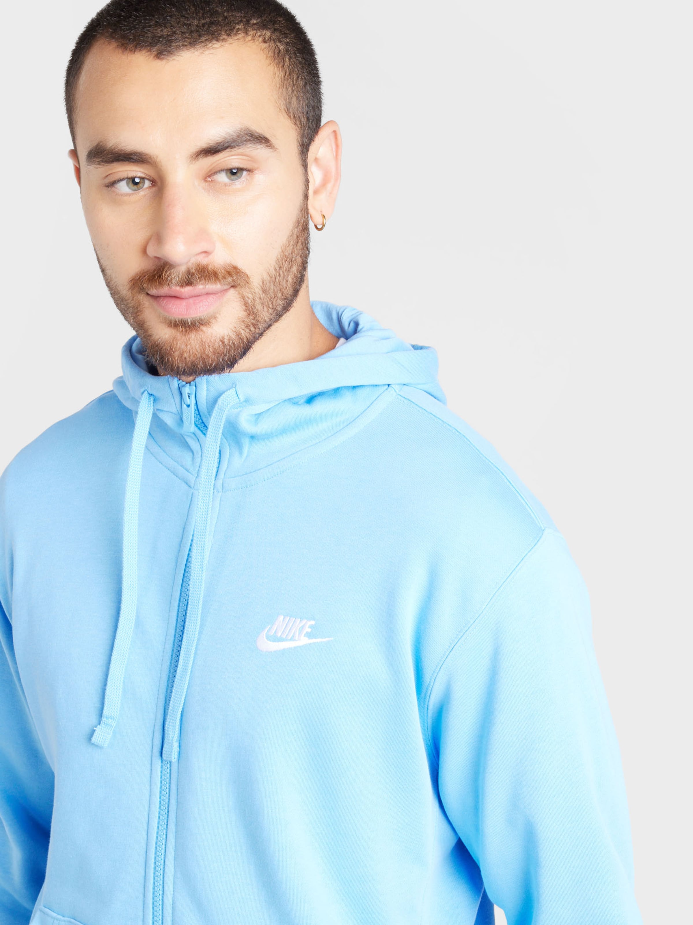 Survetement nike bleu ciel hotsell