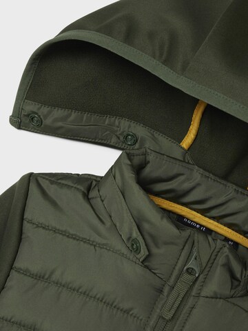 Veste mi-saison 'MOUNT' NAME IT en vert