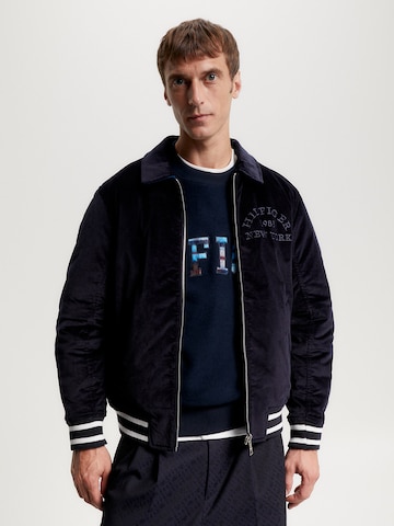 TOMMY HILFIGER - Chaqueta de entretiempo en azul: frente