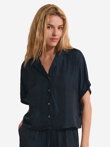 ETAM Slaapshirt 'Cheeta' in Blauw: voorkant