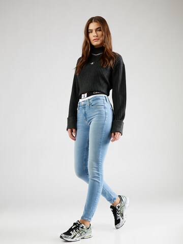 Calvin Klein Jeans Skinny Džíny – modrá