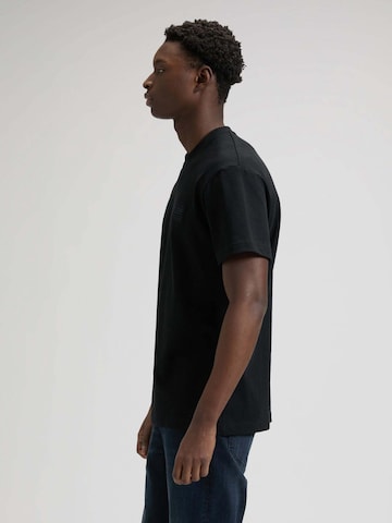 Lee Shirt 'Workwear Ess' in Zwart
