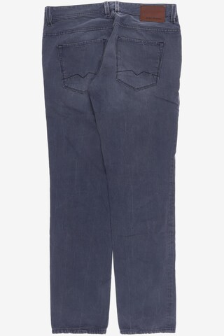 BOSS Jeans in 35 in Blue