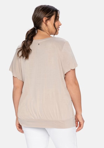 SHEEGO T-Shirt in Beige