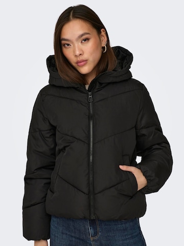 ONLY Between-Season Jacket 'ALLY' in Black: front