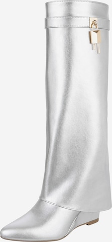Ital-Design Boots in Silver: front