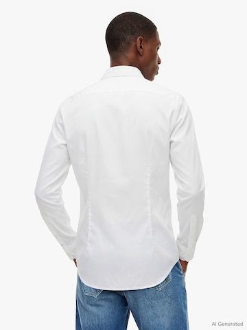 TOMMY HILFIGER Slim Fit Hemd in Weiß